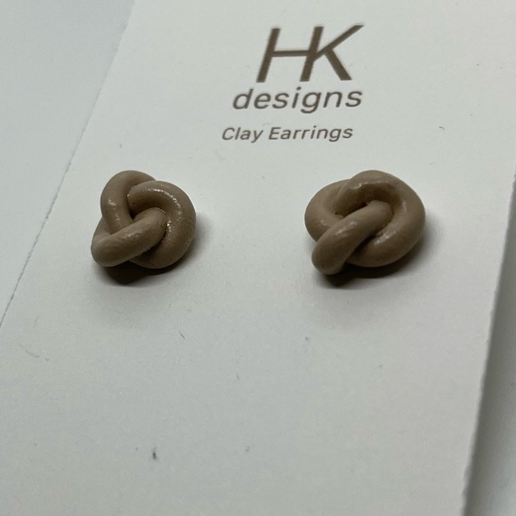 Handmade Knot Clay Studs - Picture 2 of 3